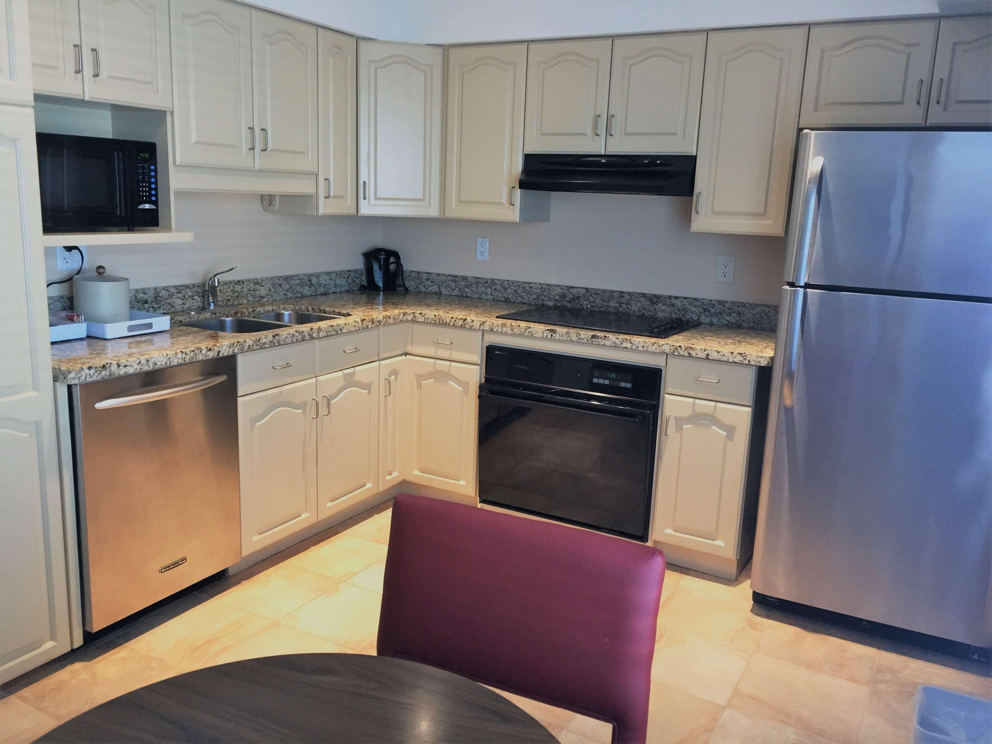 Best Western Plus Waterloo Bagian luar foto