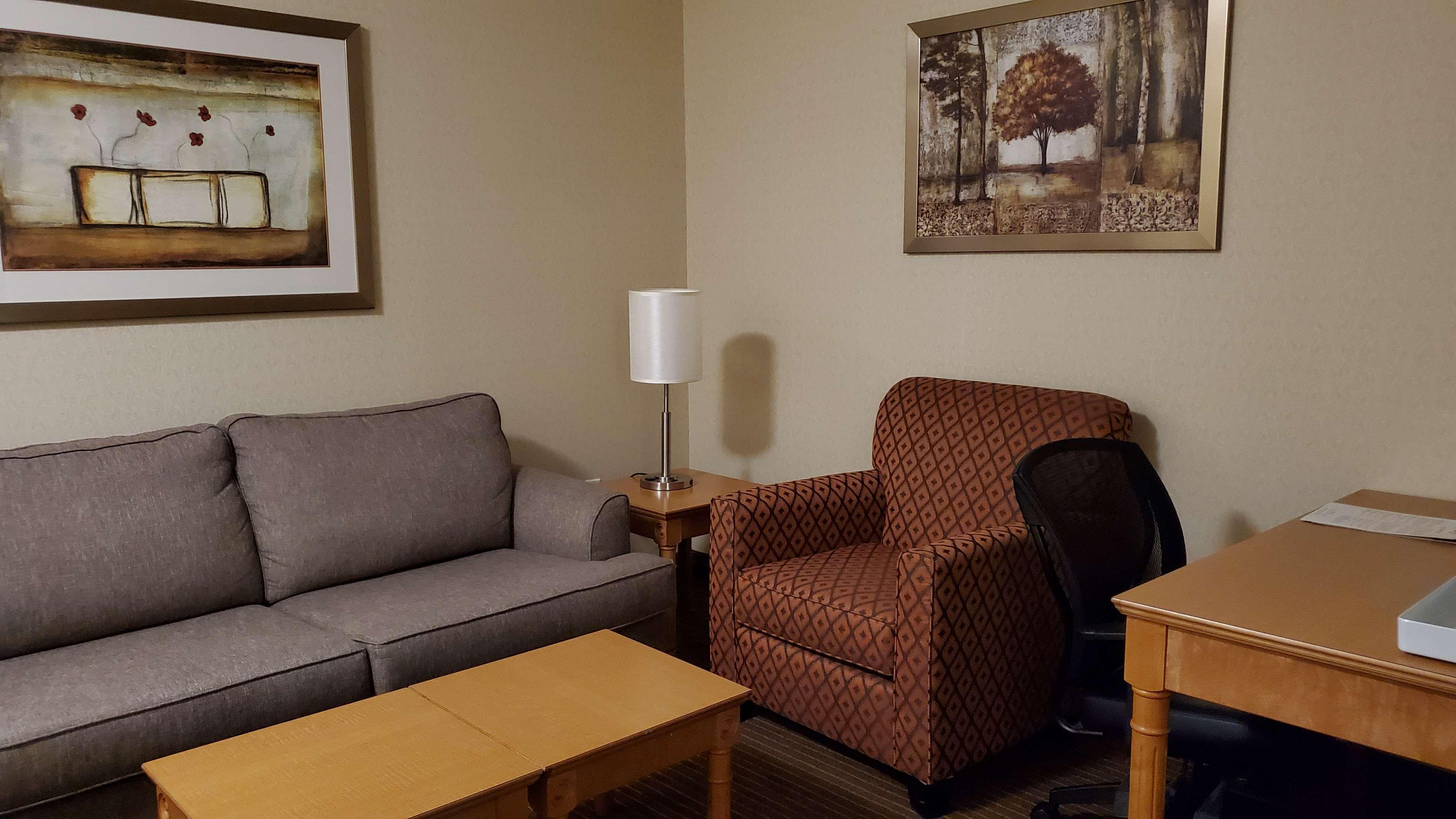 Best Western Plus Waterloo Bagian luar foto
