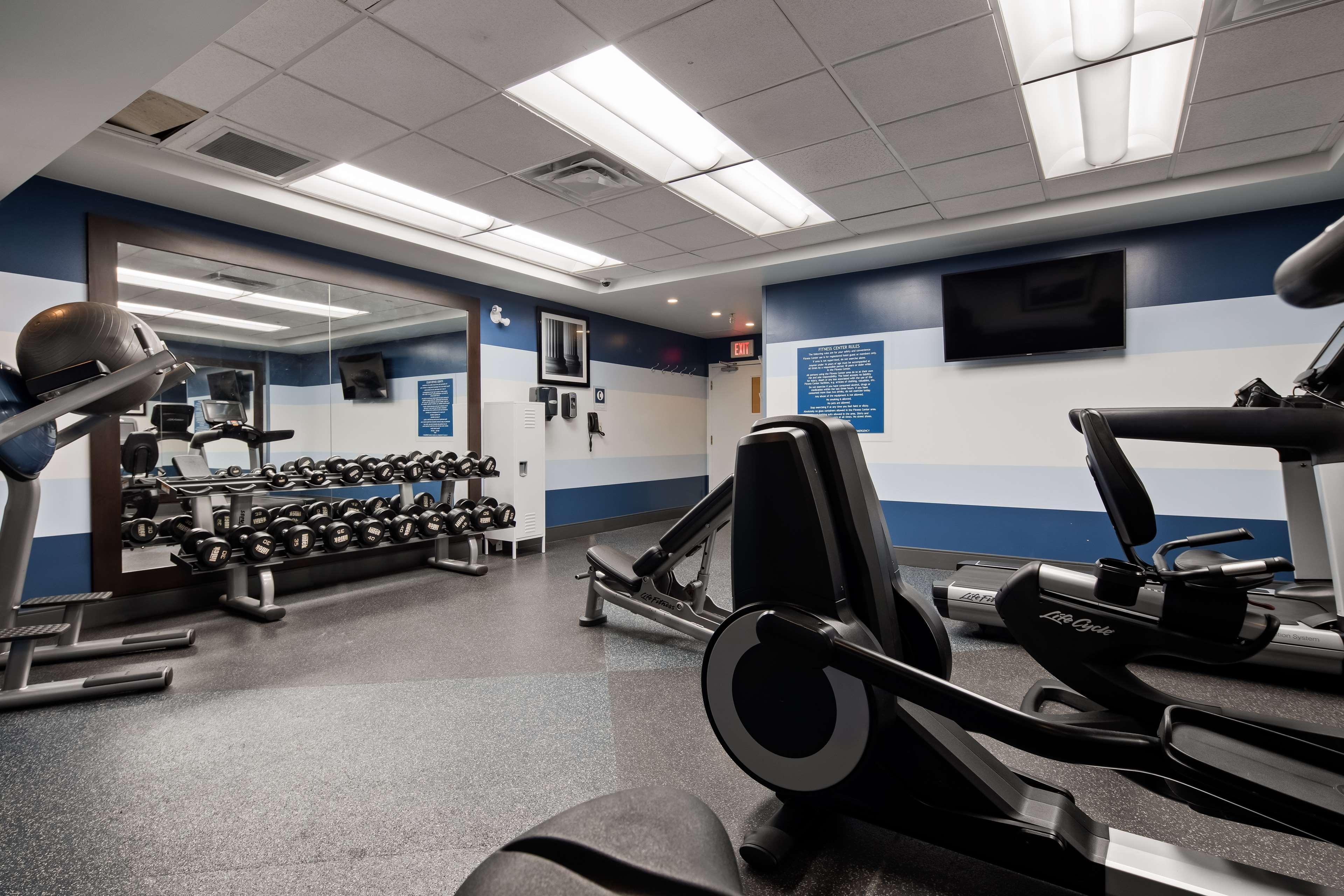 Best Western Plus Waterloo Bagian luar foto